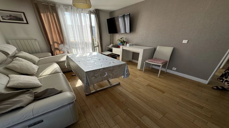 Ma-Cabane - Vente Appartement Paris 19ème, 71 m²