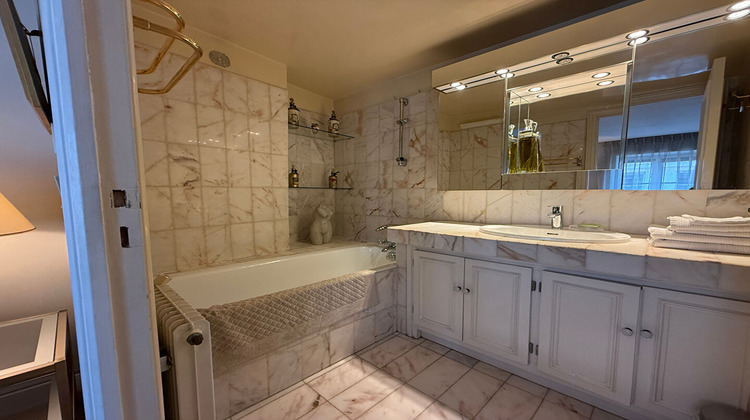 Ma-Cabane - Vente Appartement PARIS 2, 82 m²
