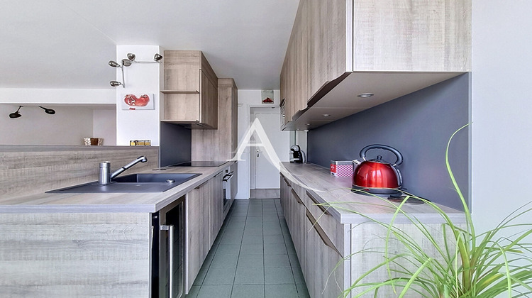 Ma-Cabane - Vente Appartement PARIS 20, 57 m²