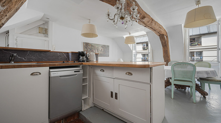 Ma-Cabane - Vente Appartement PARIS 3, 99 m²