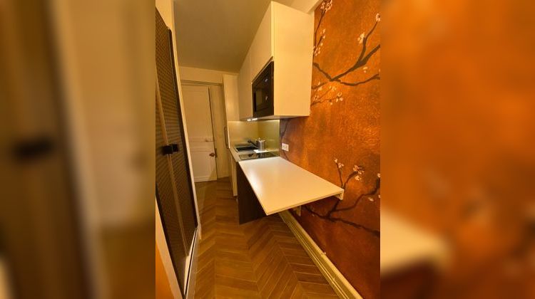 Ma-Cabane - Vente Appartement PARIS 7, 10 m²