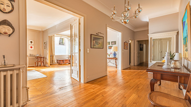 Ma-Cabane - Vente Appartement PARIS 7, 181 m²