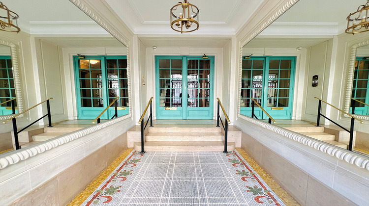 Ma-Cabane - Vente Appartement PARIS 7, 84 m²