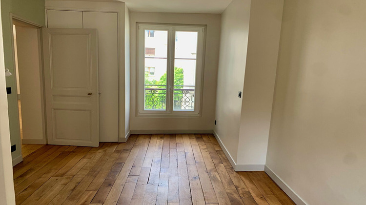 Ma-Cabane - Vente Appartement PARIS 7, 76 m²