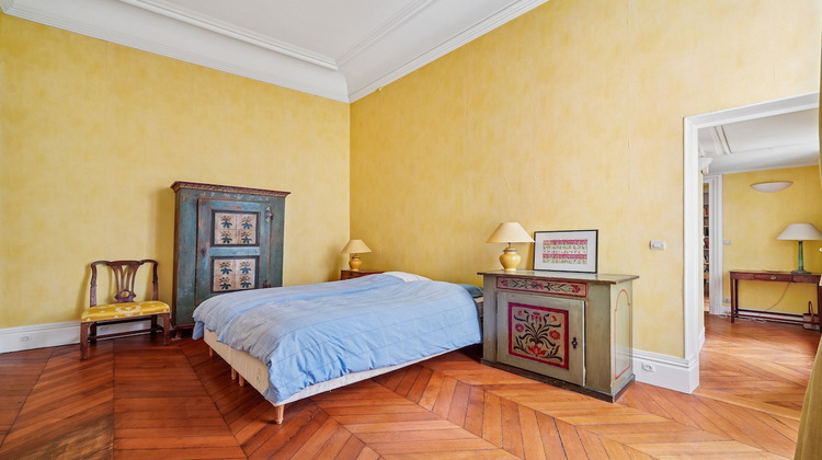 Ma-Cabane - Vente Appartement PARIS 7, 54 m²