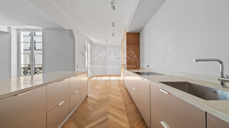 Ma-Cabane - Vente Appartement PARIS, 167 m²