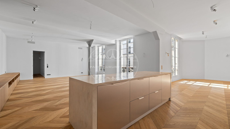 Ma-Cabane - Vente Appartement PARIS, 167 m²