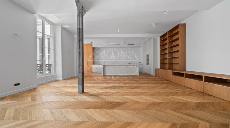 Ma-Cabane - Vente Appartement PARIS, 167 m²