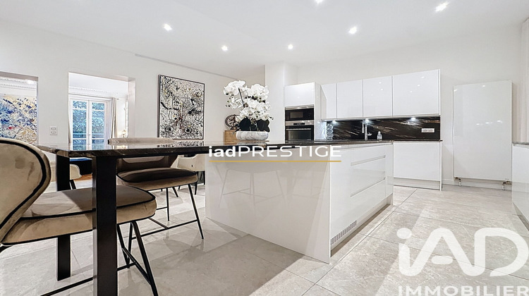 Ma-Cabane - Vente Appartement Paris, 143 m²