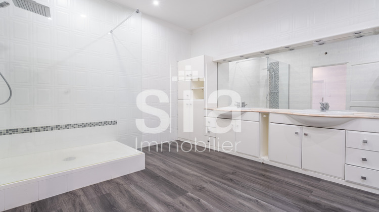 Ma-Cabane - Vente Appartement Paris, 131 m²