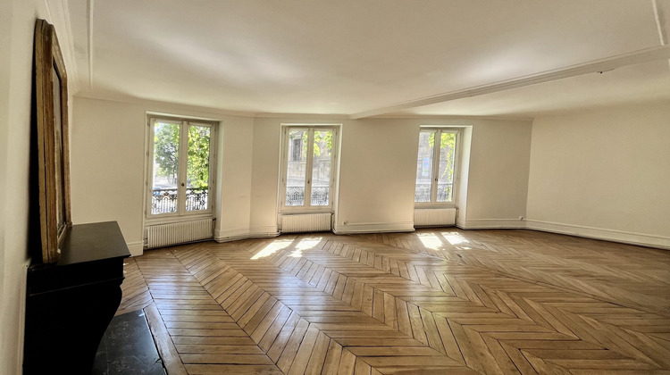 Ma-Cabane - Vente Appartement Paris, 74 m²
