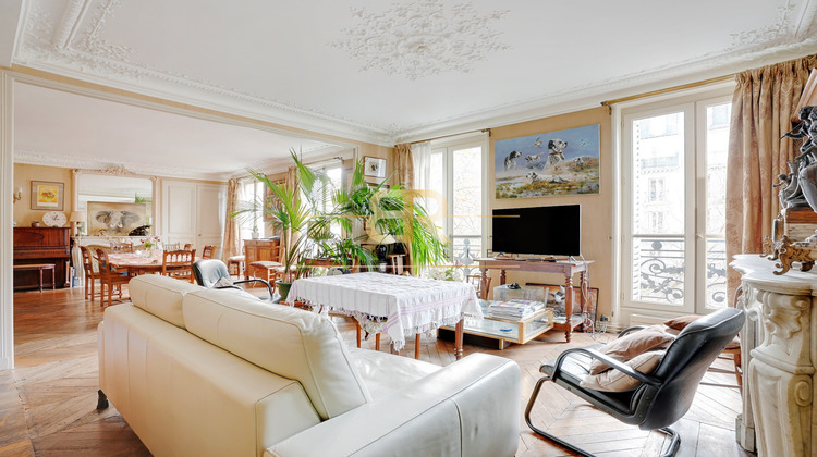 Ma-Cabane - Vente Appartement Paris, 126 m²