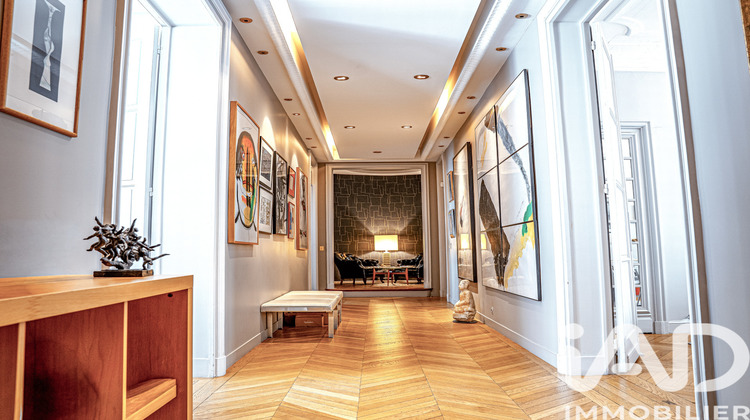 Ma-Cabane - Vente Appartement Paris, 203 m²