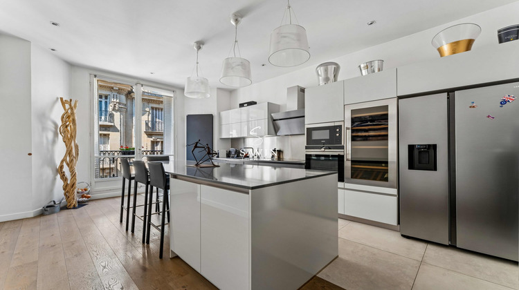 Ma-Cabane - Vente Appartement Paris, 182 m²