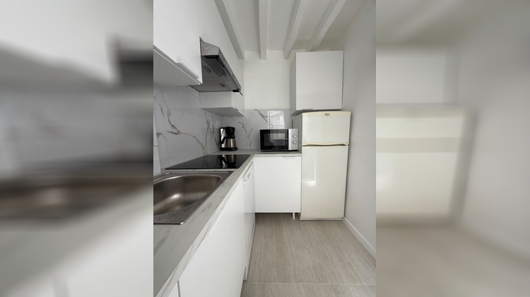 Ma-Cabane - Vente Appartement PARIS 8, 61 m²