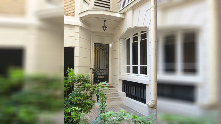 Ma-Cabane - Vente Appartement PARIS 8, 66 m²