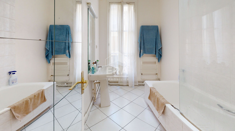 Ma-Cabane - Vente Appartement PARIS 8, 56 m²
