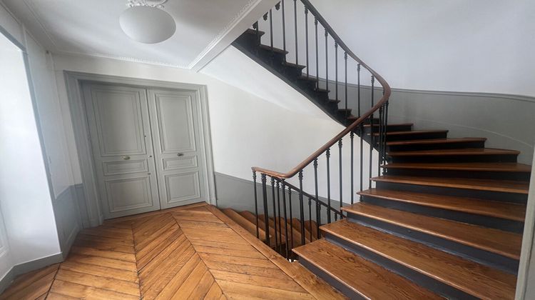 Ma-Cabane - Vente Appartement PARIS 9, 136 m²