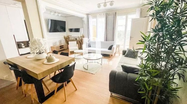 Ma-Cabane - Vente Appartement Paris 9ème, 77 m²