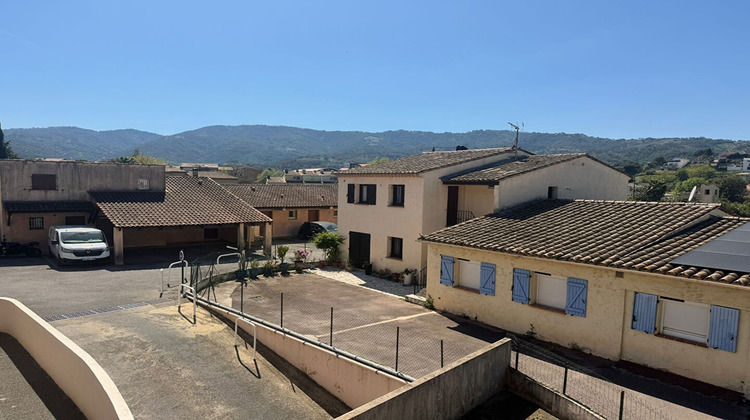 Ma-Cabane - Vente Appartement PEGOMAS, 70 m²
