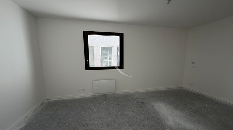 Ma-Cabane - Vente Appartement PELLOUAILLES-LES-VIGNES, 61 m²