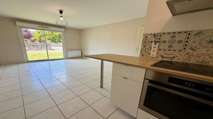 Ma-Cabane - Vente Appartement PELLOUAILLES LES VIGNES, 41 m²