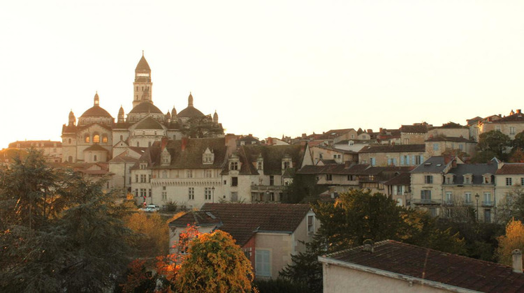 Ma-Cabane - Vente Appartement PERIGUEUX, 98 m²