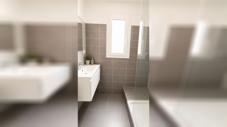 Ma-Cabane - Vente Appartement PERIGUEUX, 39 m²