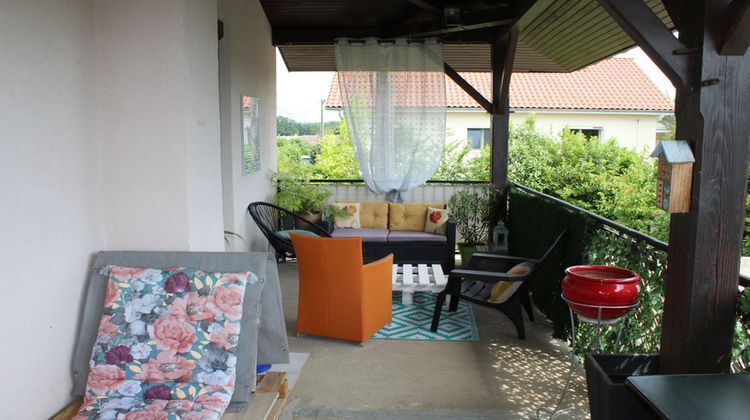 Ma-Cabane - Vente Appartement PERONNAS, 96 m²