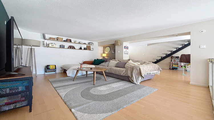 Ma-Cabane - Vente Appartement Pérouse, 170 m²