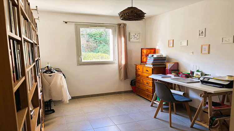 Ma-Cabane - Vente Appartement PEYNIER, 88 m²