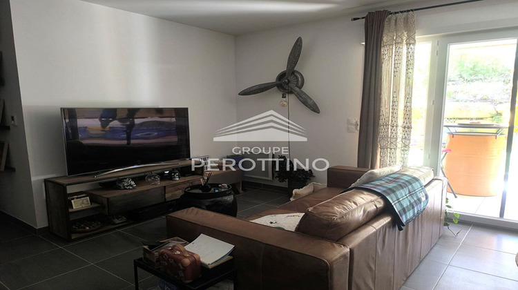 Ma-Cabane - Vente Appartement PEYNIER, 63 m²
