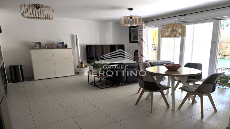 Ma-Cabane - Vente Appartement PEYNIER, 62 m²