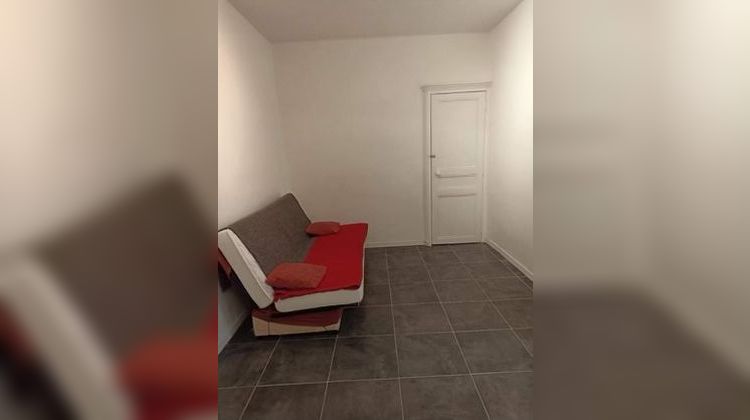 Ma-Cabane - Vente Appartement PEYPIN, 21 m²