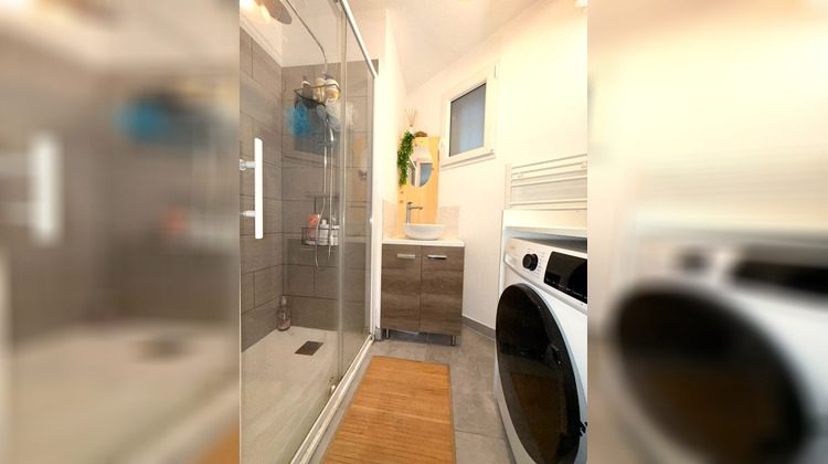 Ma-Cabane - Vente Appartement PEYPIN, 32 m²