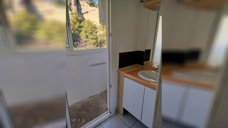 Ma-Cabane - Vente Appartement PEYRUIS, 65 m²