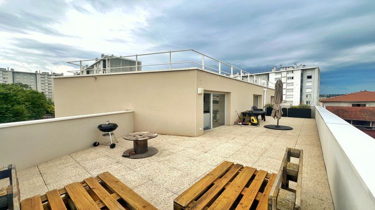 Ma-Cabane - Vente Appartement Pierre-Bénite, 82 m²