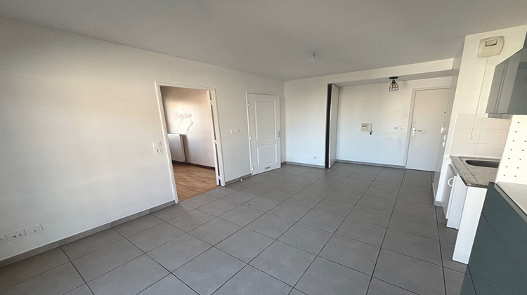 Ma-Cabane - Vente Appartement PIERRE-BENITE, 35 m²