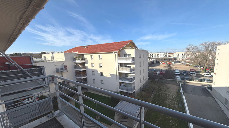 Ma-Cabane - Vente Appartement PIERRE-BENITE, 35 m²