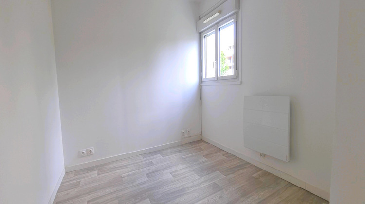 Ma-Cabane - Vente Appartement PIERREFITTE-SUR-SEINE, 64 m²