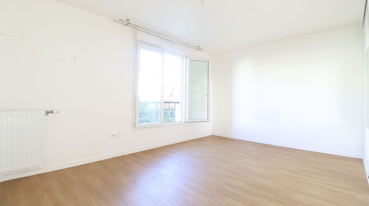 Ma-Cabane - Vente Appartement PIERREFITTE-SUR-SEINE, 61 m²