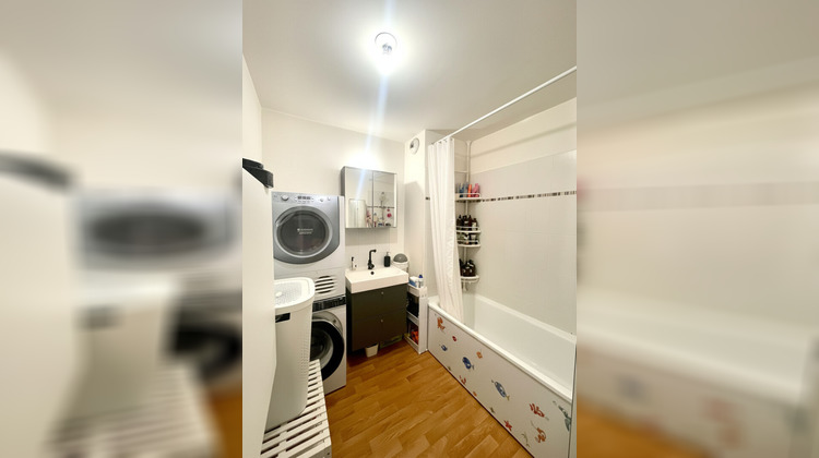 Ma-Cabane - Vente Appartement PIERREFITTE-SUR-SEINE, 56 m²