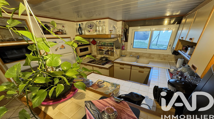 Ma-Cabane - Vente Appartement Pierrevert, 56 m²