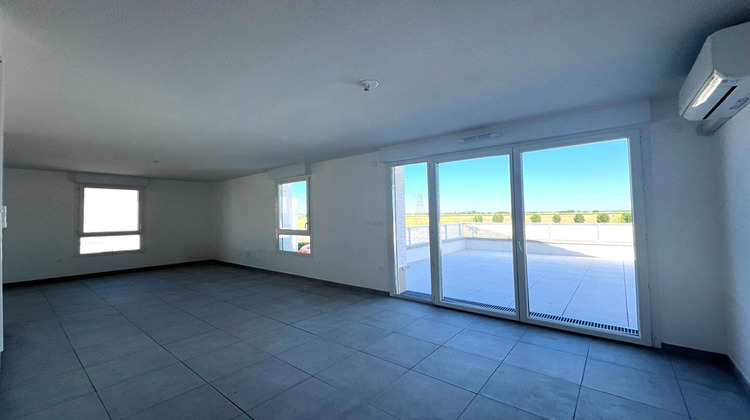 Ma-Cabane - Vente Appartement PINS-JUSTARET, 84 m²