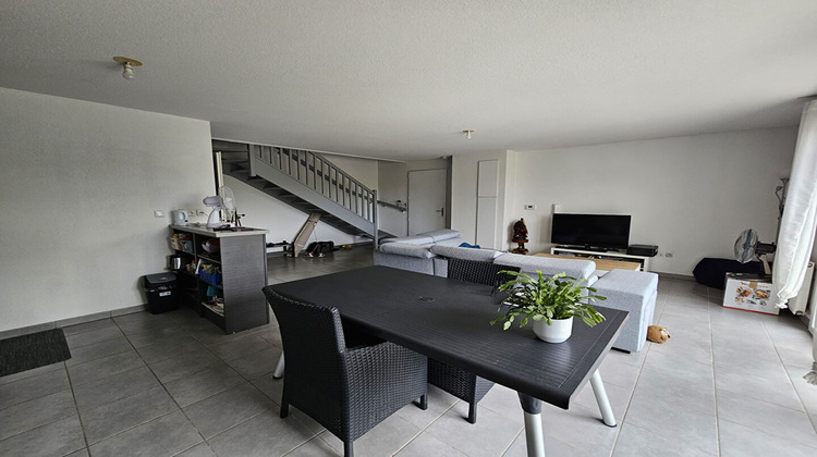 Ma-Cabane - Vente Appartement PINS-JUSTARET, 74 m²