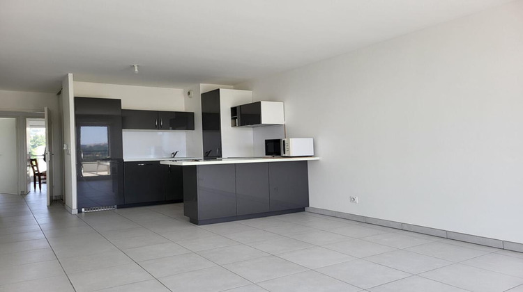 Ma-Cabane - Vente Appartement PLAN DE CUQUES, 63 m²
