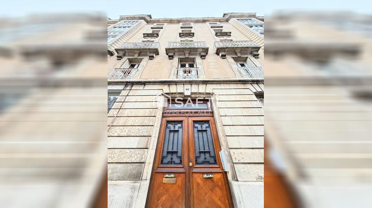 Ma-Cabane - Vente Appartement Poitiers, 166 m²