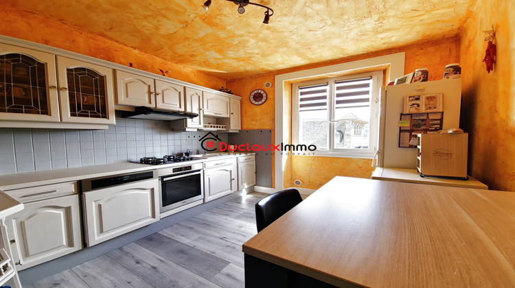 Ma-Cabane - Vente Appartement Polminhac, 77 m²