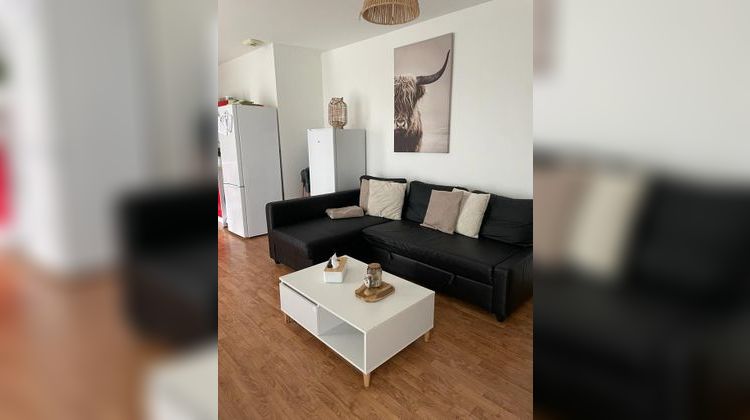 Ma-Cabane - Vente Appartement PONT-DE-CHERUY, 47 m²