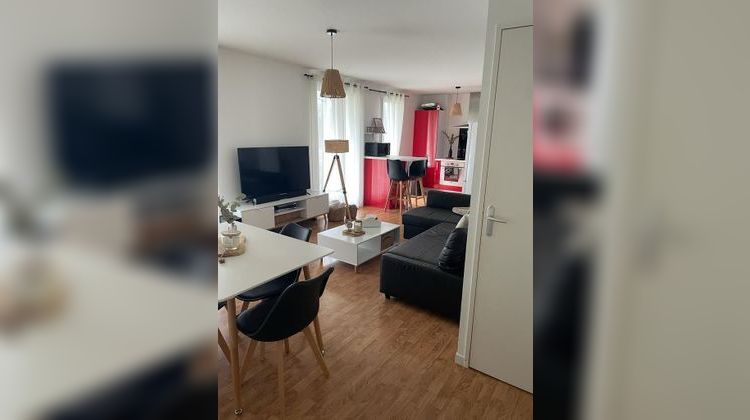 Ma-Cabane - Vente Appartement PONT-DE-CHERUY, 47 m²